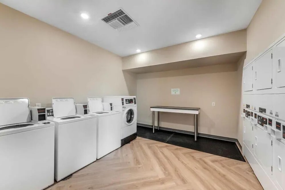 Extended Stay America Premier Suites- Colorado Springs - South photo 5
