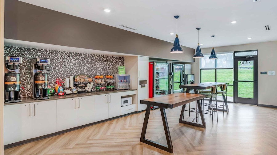 Extended Stay America Premier Suites - Charlottesville