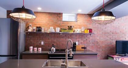 Stylish One Bedroom Apartment in the Junction Triangle