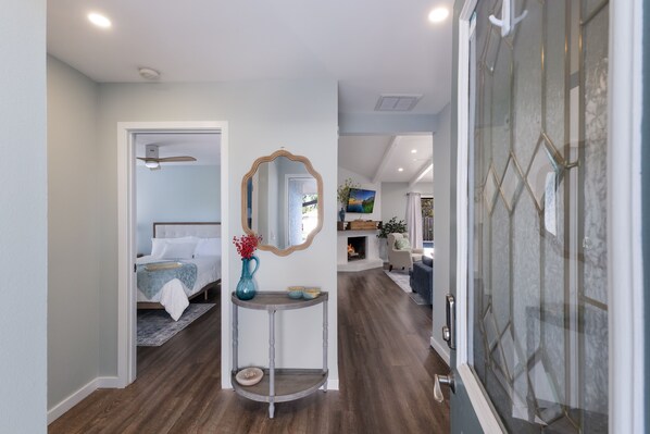 5 sovrum, skrivbord, resesäng och gratis wi-fi