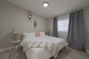 2 chambres, bureau, Wi-Fi, draps fournis