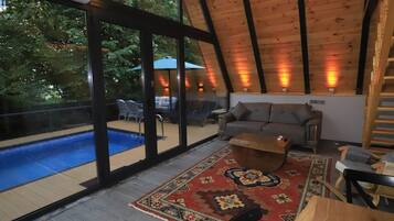 TV connectée, cheminée