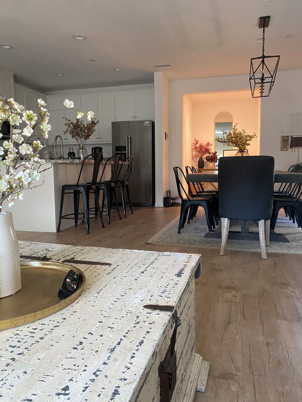 تناول الطعام