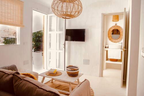 Can Sorra - Modern & Stylish Villa