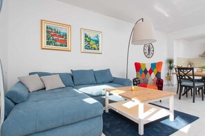 TV connectée, jeux vidéo, lecteur de DVD, vidéothèque