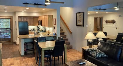 Wonderful home in the heart of Oak Creek Canyon.