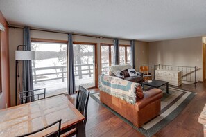 Smart TV, video games