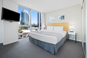 Apartamento, 2 habitaciones, vistas a la piscina | 2 dormitorios, decoración individual, mobiliario individual