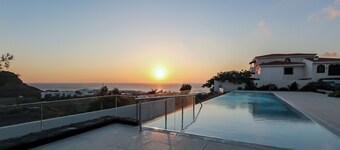 Agaete Family Escape Garden & Pool