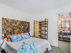 1 bedroom, travel crib, WiFi, bed sheets