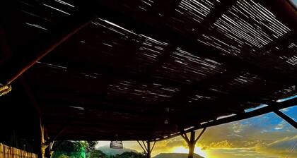 Roucou room in the heart of nature, view of Mont Pelée