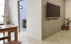 Family Room | 1 bedroom, premium bedding, pillowtop beds, in-room safe
