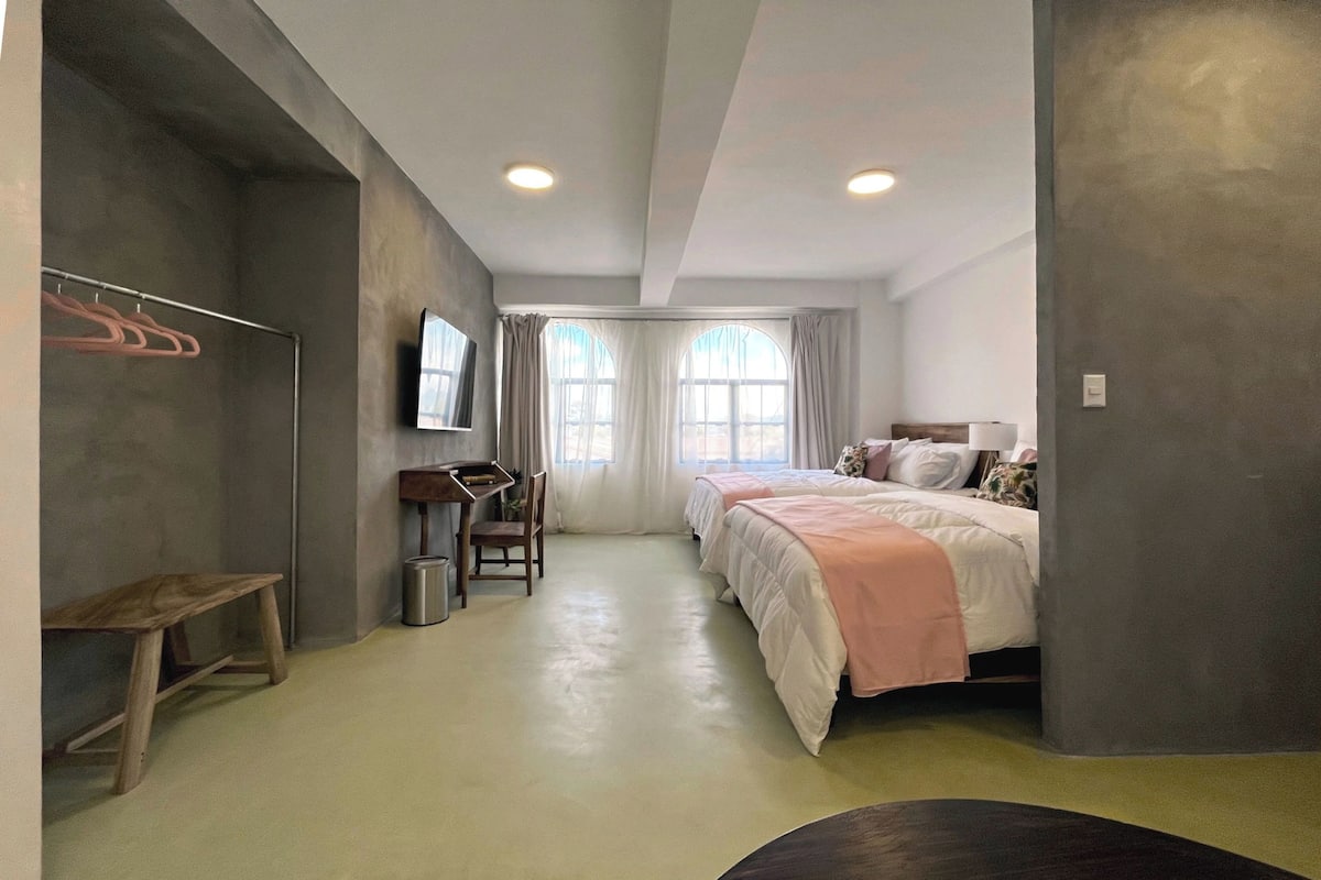 Premium bedding, pillow-top beds, in-room safe, individually decorated