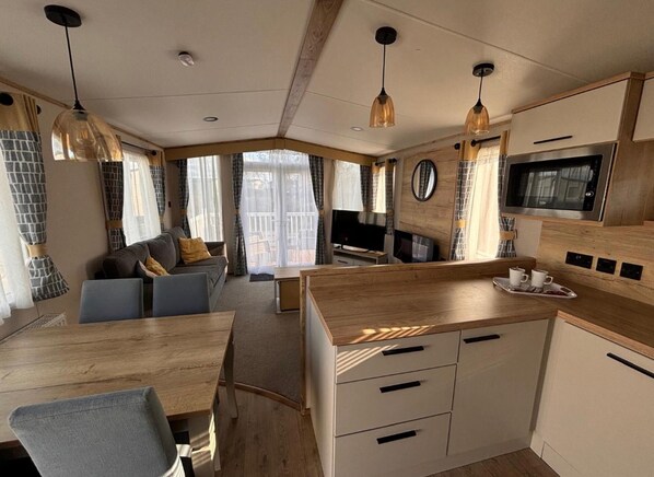 Chalet | Living area