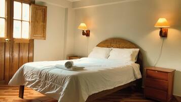 Standard Double Room, Mountain View | Terrace/patio