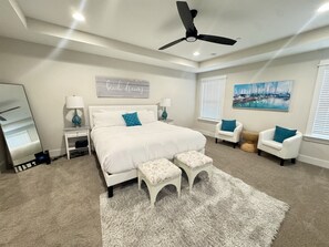 3 bedrooms, desk, iron/ironing board, travel crib