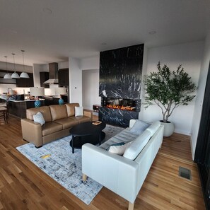 TV connectée, cheminée