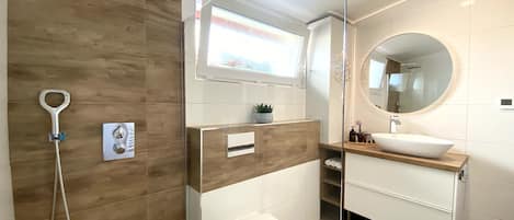 Appartement | Salle de bain | SĂšche-cheveux