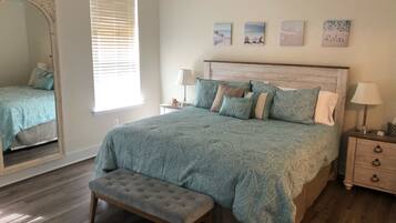 4 bedrooms, WiFi, bed sheets