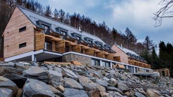 Villa | Exterior