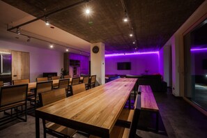 Villa | Dining