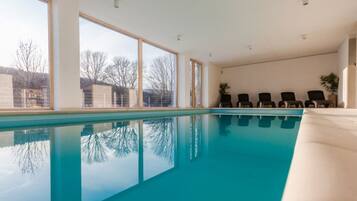 Villa | Pool | Indoor pool, outdoor pool