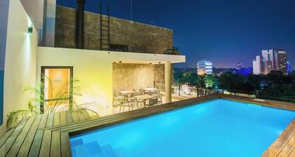 Cozy 1-bedroom apartment in charming Asunción with AC, fitness room, WiFi