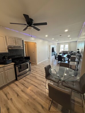 Interior - Elegant 3 Bedroom condo 5 min away from EWR & NJ Transit + 30 min from NYC (Elizabeth)