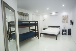 3 quartos, ferros/tábuas de passar roupa, berço de viagem, Wi-Fi