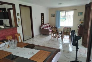 Interior - Beach Holidays, Quiet and Safe Location. (Sargi Uruçuca)