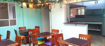 Room-serene Oasis in Pasto Cozy Guest Ro