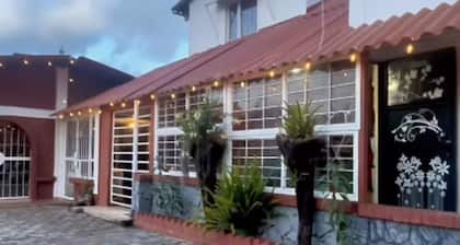 Room-serene Oasis in Pasto Cozy Guest Ro