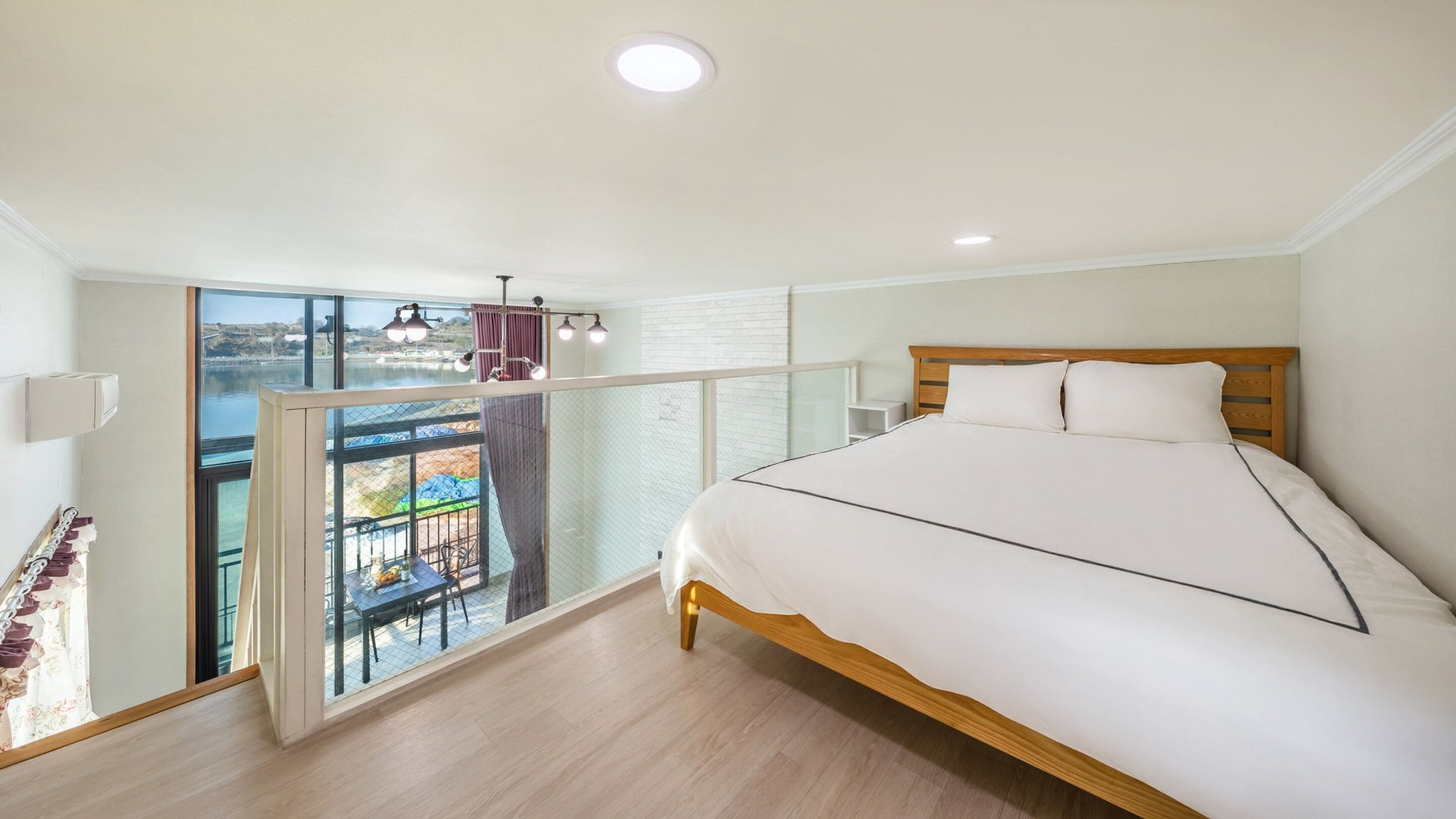 Basic Room, 1 Bedroom (Room 4(OceanView, PrivateBBQ)) | 1 bedroom, free WiFi