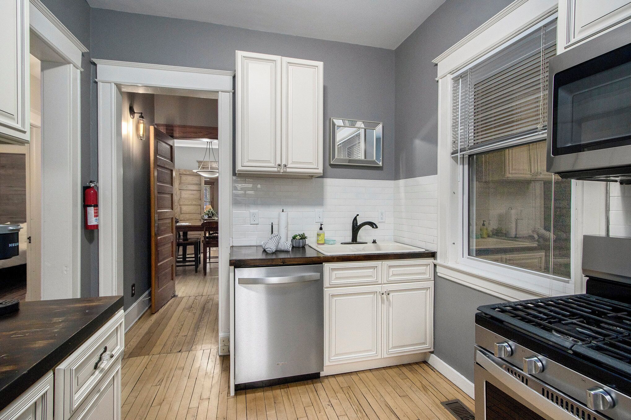 Microwave, oven, stovetop, dishwasher