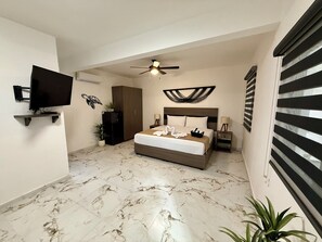 Junior Suite, 1 Katil Raja (King) dengan Katil Sofa, Garden View | 1 bilik tidur, Wi-fi percuma, cadar katil 