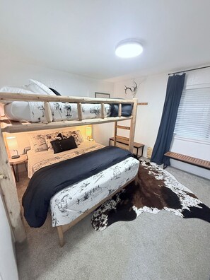 2 habitaciones, escritorio, cuna de viaje y wifi gratis