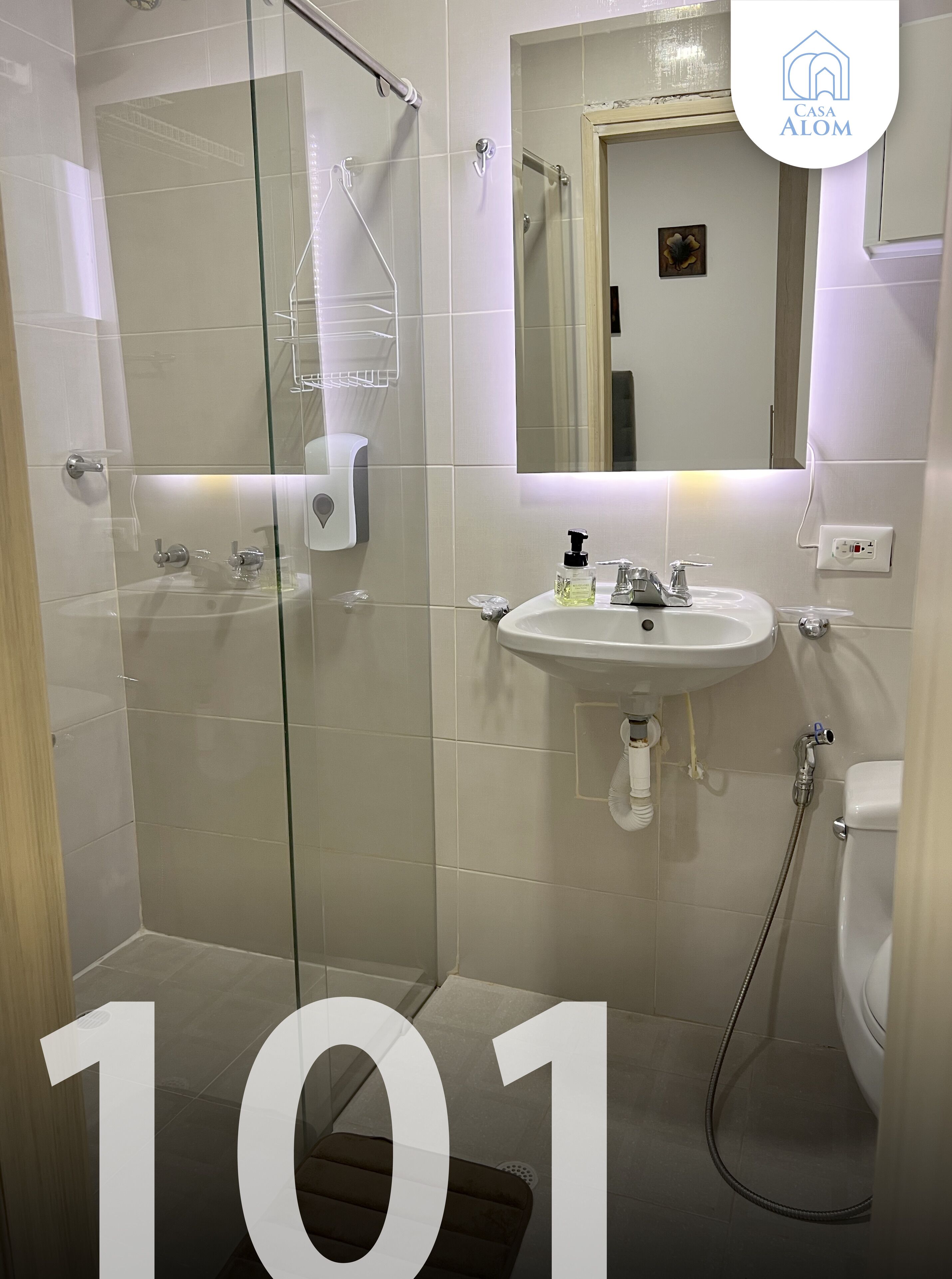 Family Apartment | Bathroom
