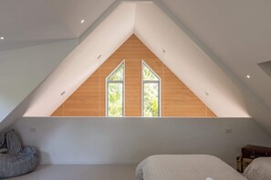 2 dormitorios, tabla de planchar con plancha, wifi