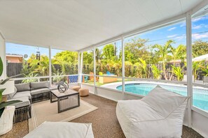 Outdoor pool, a heated pool