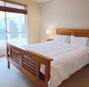 3 habitaciones, tabla de planchar con plancha y wifi gratis 