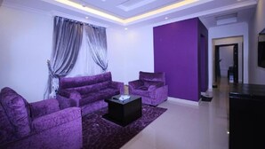Living area - Arwa suites (Dammam)