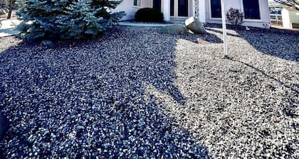 Spacious Prescott Home w/Fenced Yard & Central Loc