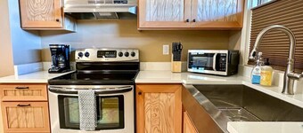 Peach Street Inn | Suite 4 | Sleeps 4