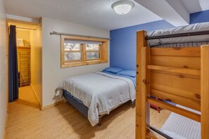 4 Schlafzimmer, kostenloses WLAN, Bettwäsche