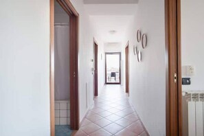 Interior - Sun House (Monte di Procida)