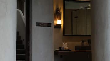 Deluxe Room | Living area