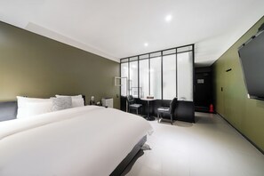 Classic Double Room | Desk, laptop workspace, free WiFi, bed sheets - 3s Hotel Soraepogu (Incheon)