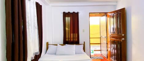 1 bedroom, free WiFi, bed sheets