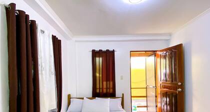 Adorable apartment with AC in vibrant General Luna