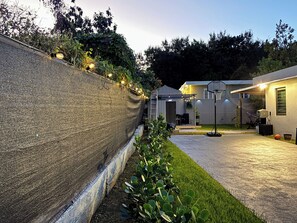 Terrace/patio - Outdoor Paradise with Jacuzzi, Fire Pit, Projector (San Juan)
